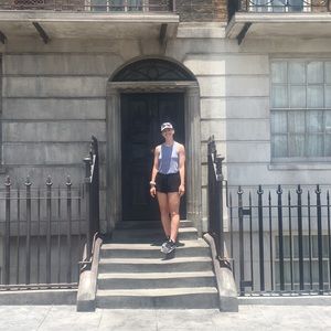 Meet your Posher, Becca